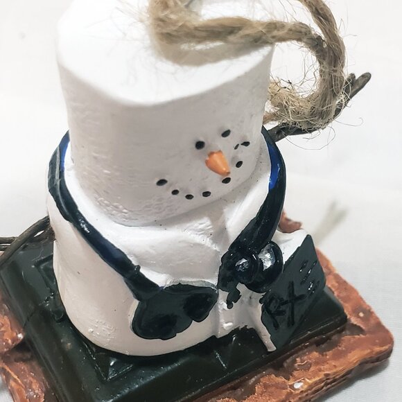 Marshmallow Doctor RX Christmas Ornament 2" Resin The Original S'mores 2016 - Picture 7 of 7